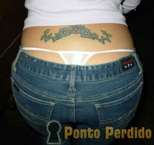 Fotos de Mulheres Gostosas Pagando Cofrinho